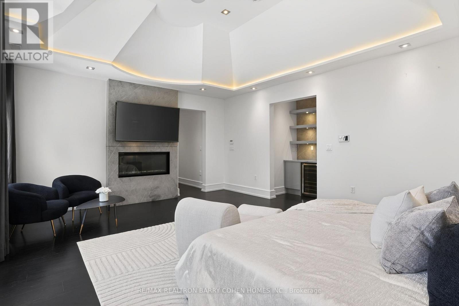29 Junewood Crescent, Toronto, ON - Indoor Photo Showing Bedroom