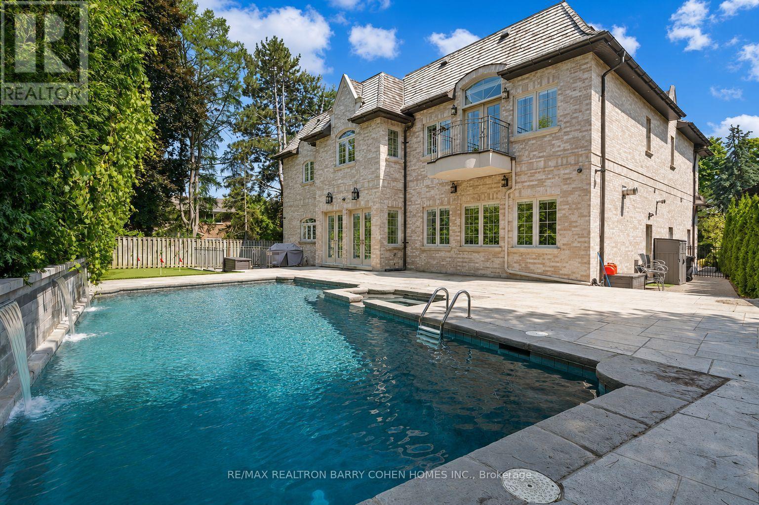 29 Junewood Crescent, Toronto, ON - Outdoor With In Ground Pool