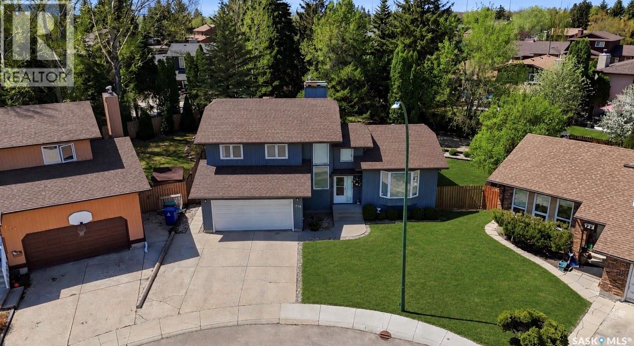 719 Wakaw Terrace, Saskatoon, SK - Outdoor