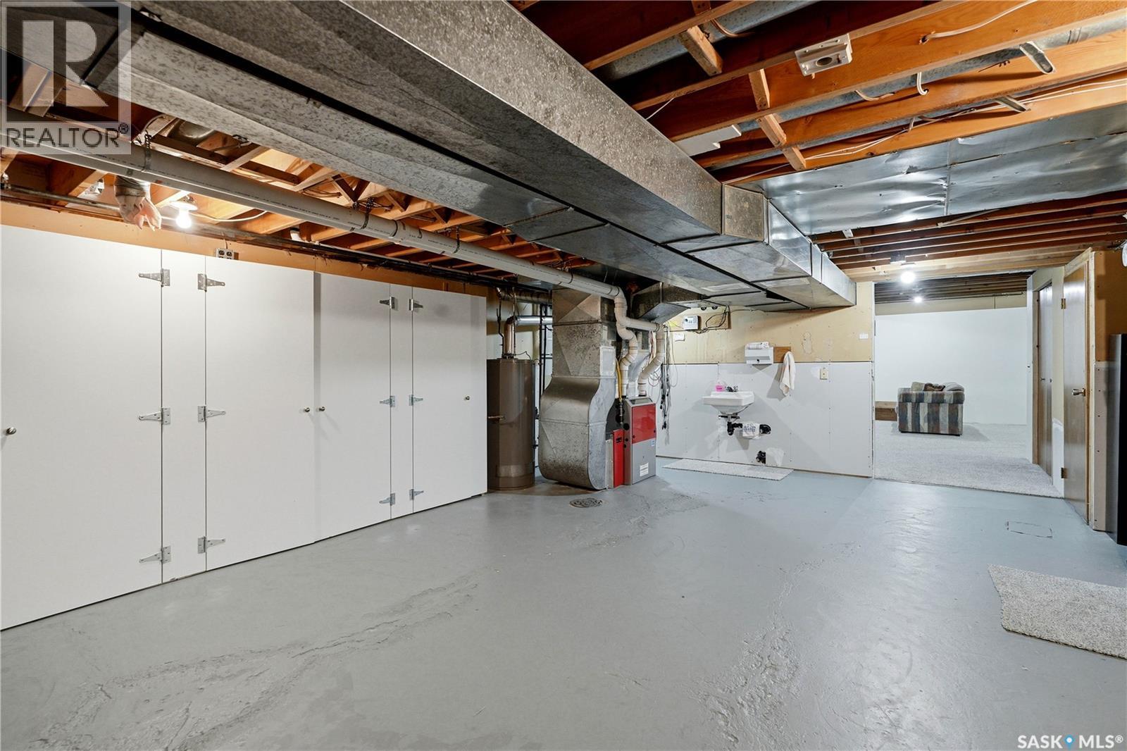 719 Wakaw Terrace, Saskatoon, SK - Indoor Photo Showing Basement