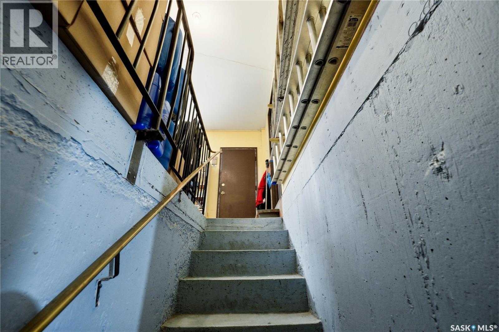 719 Wakaw Terrace, Saskatoon, SK - Indoor Photo Showing Other Room