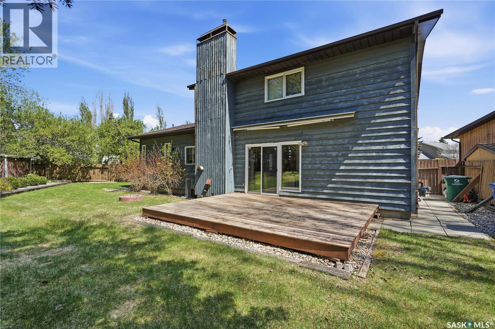 719 Wakaw Terrace, Saskatoon, SK - Outdoor