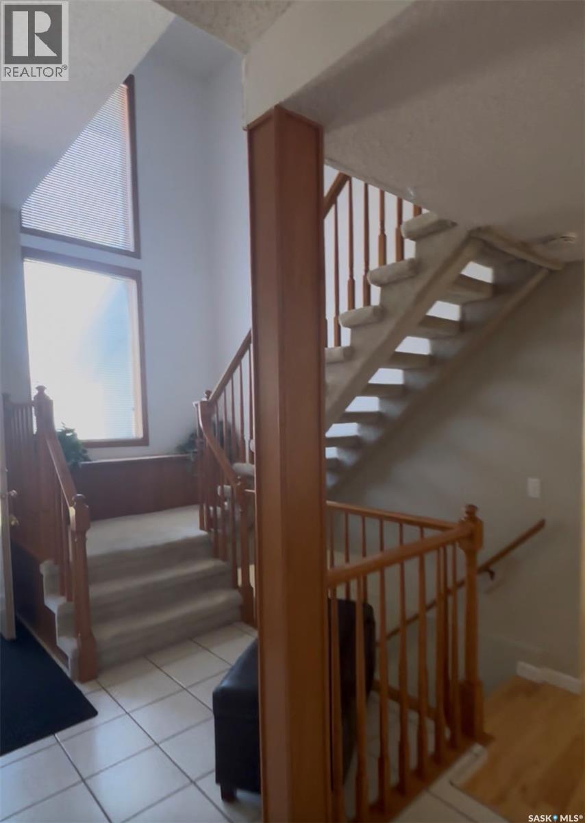 719 Wakaw Terrace, Saskatoon, SK - Indoor Photo Showing Other Room