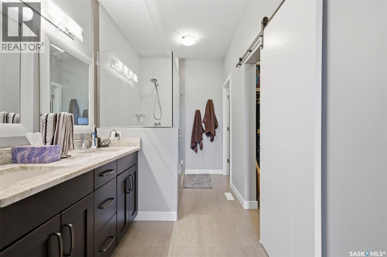 105 542 Pringle Crescent, Saskatoon, SK - Indoor Photo Showing Bathroom