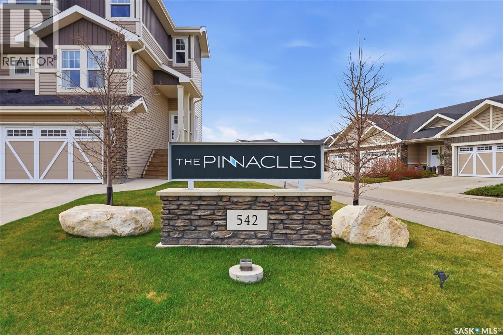 105 542 Pringle Crescent, Saskatoon, SK - Outdoor With Facade