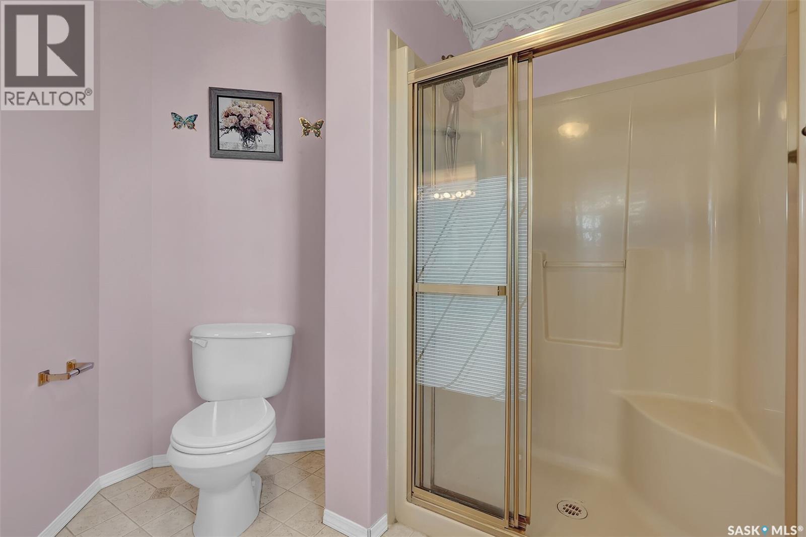3012 St James Crescent, Regina, SK