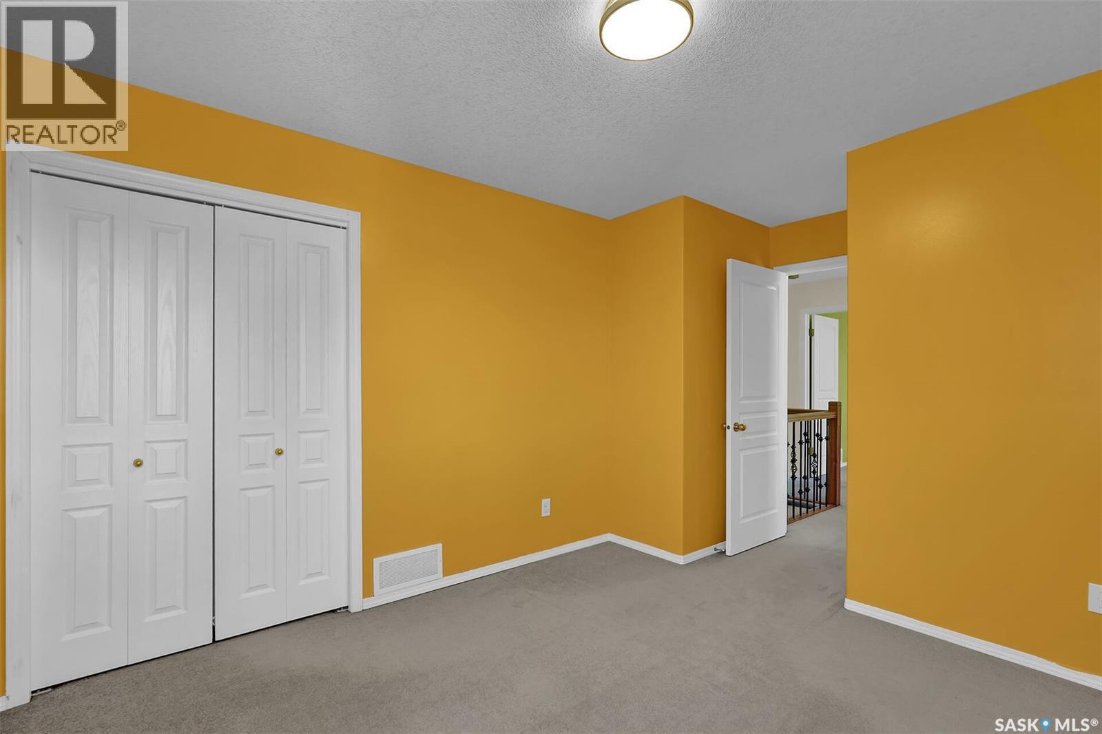 3012 St James Crescent, Regina, SK