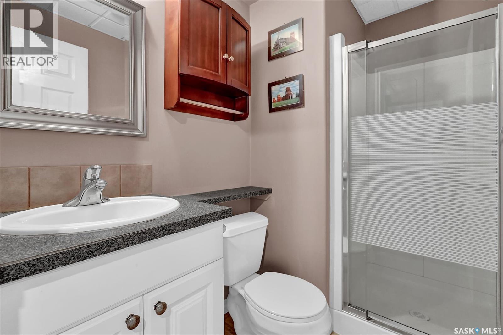 3012 St James Crescent, Regina, SK