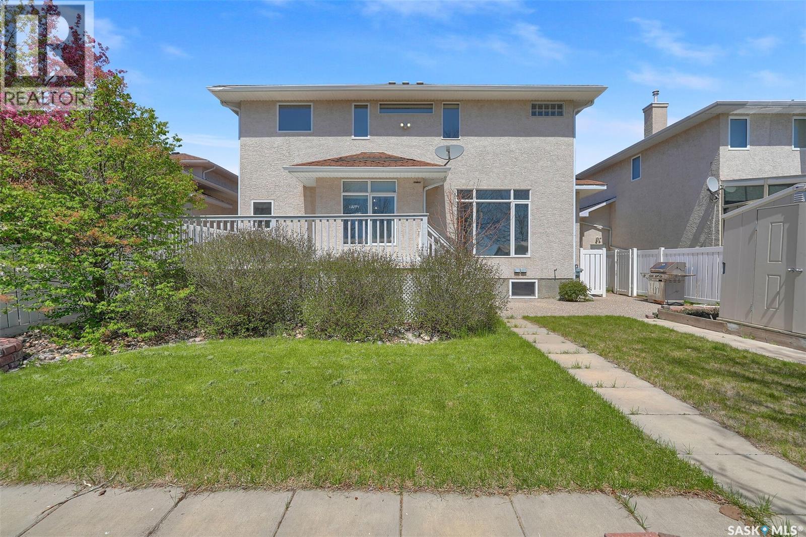 3012 St James Crescent, Regina, SK