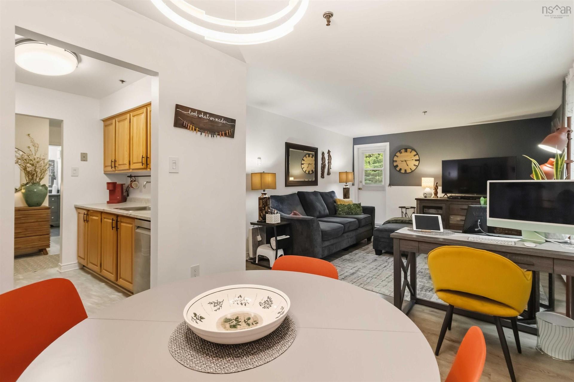 4 41 Moirs Mill Road, Bedford, NS - Indoor