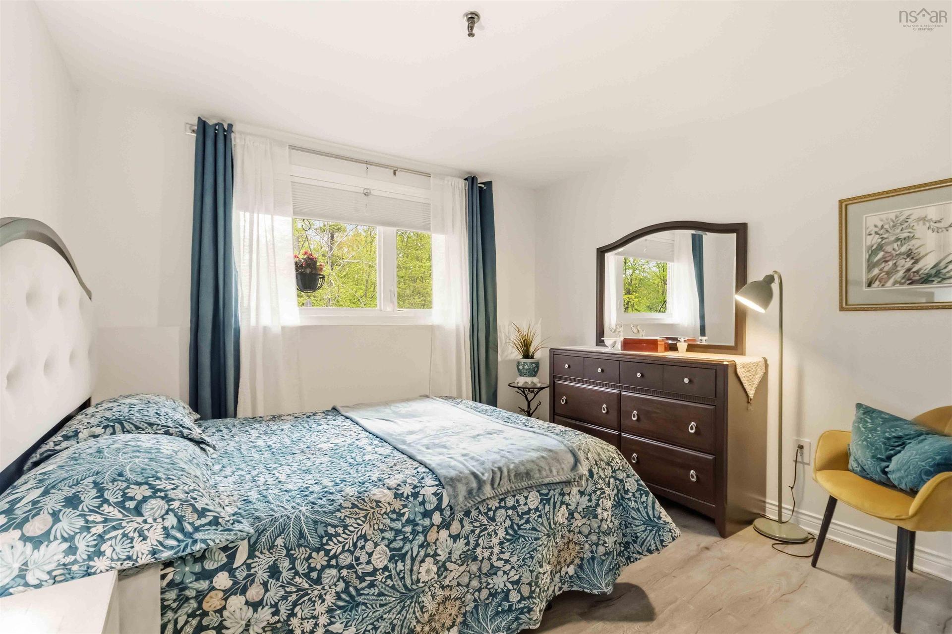 4 41 Moirs Mill Road, Bedford, NS - Indoor Photo Showing Bedroom