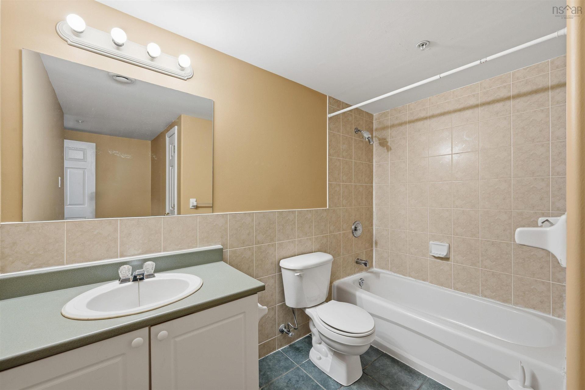 102 512 Parkland Drive, Clayton Park, NS