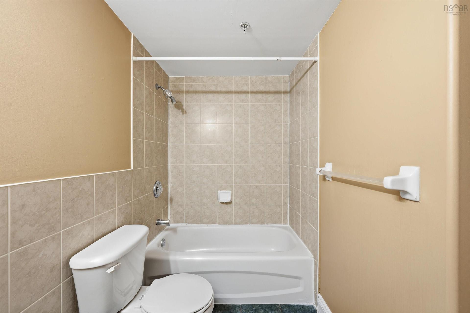 102 512 Parkland Drive, Clayton Park, NS