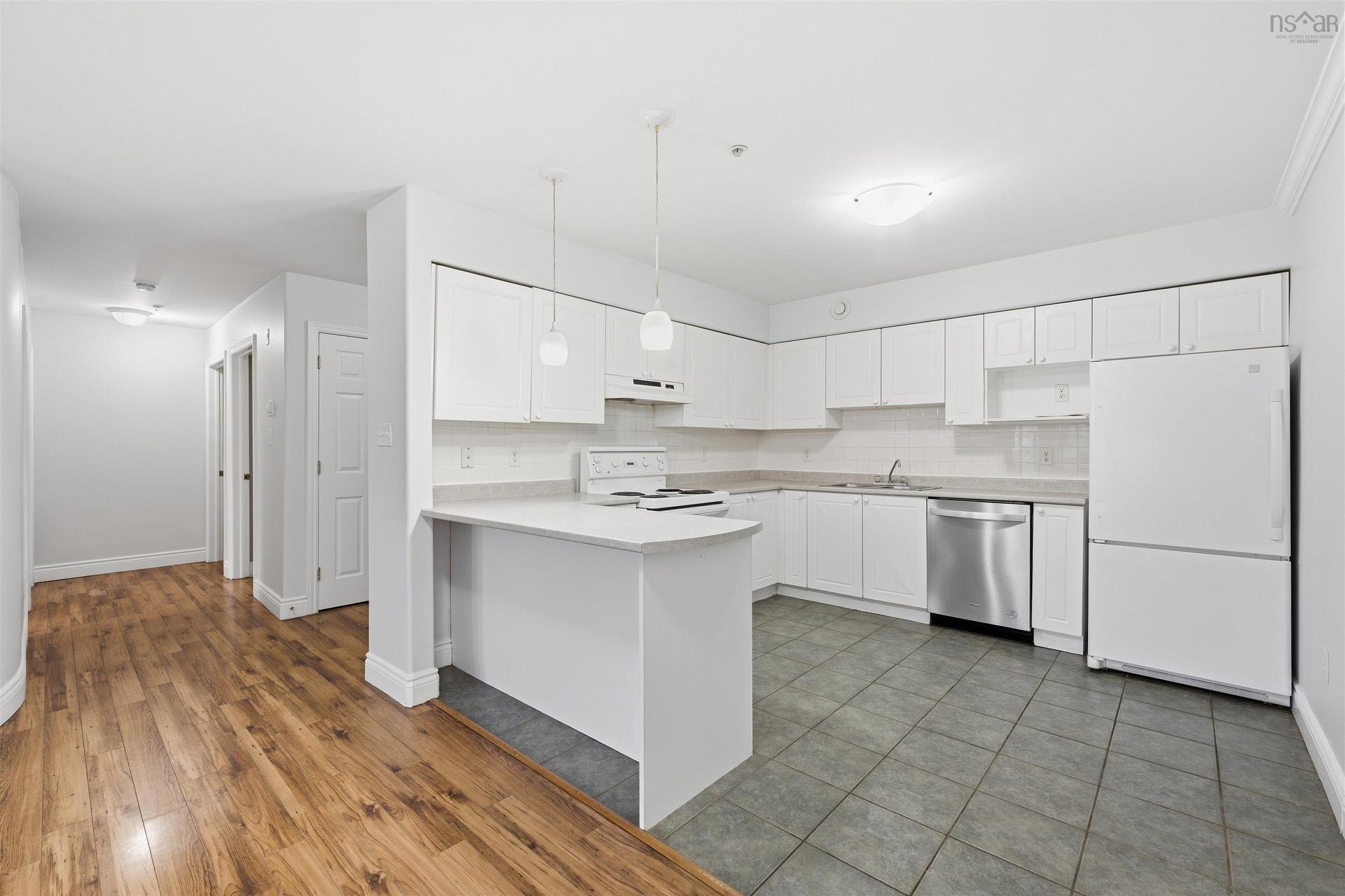 102 512 Parkland Drive, Clayton Park, NS
