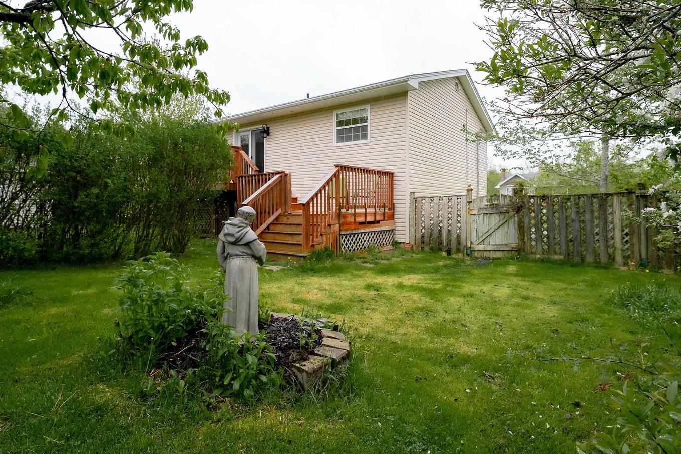 7 Daun Avenue, Enfield, NS