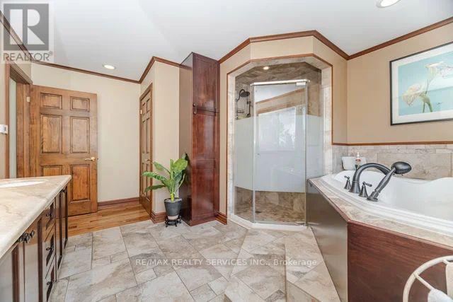 24 Cedar Drive, Caledon, ON - Indoor Photo Showing Bathroom