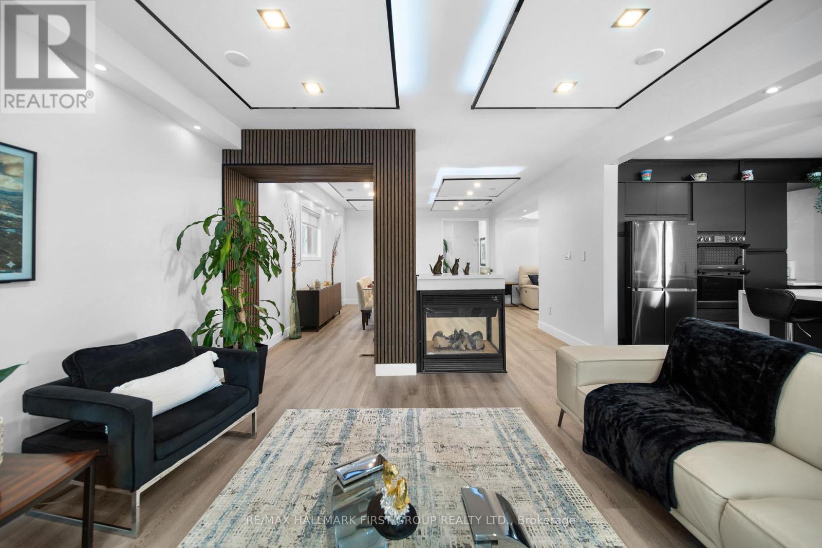 62 Cachet Boulevard, Whitby, ON - Indoor