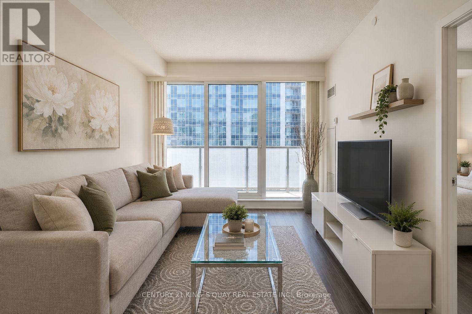 503 - 18 Rean Drive, Toronto, ON - Indoor Photo Showing Living Room