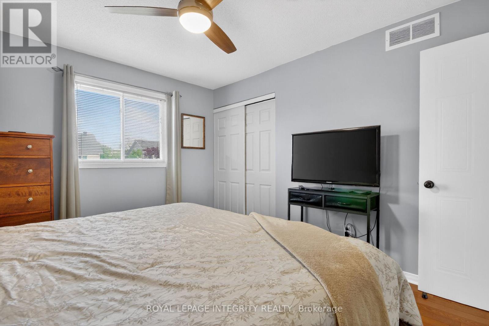 1 Chantilly Gate, Ottawa, ON - Indoor Photo Showing Bedroom