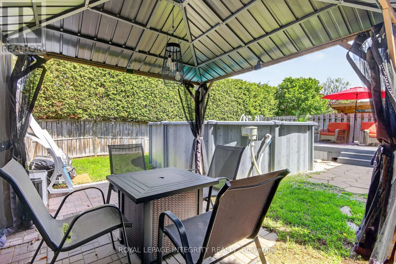 1 Chantilly Gate, Ottawa, ON - Outdoor With Deck Patio Veranda With Exterior