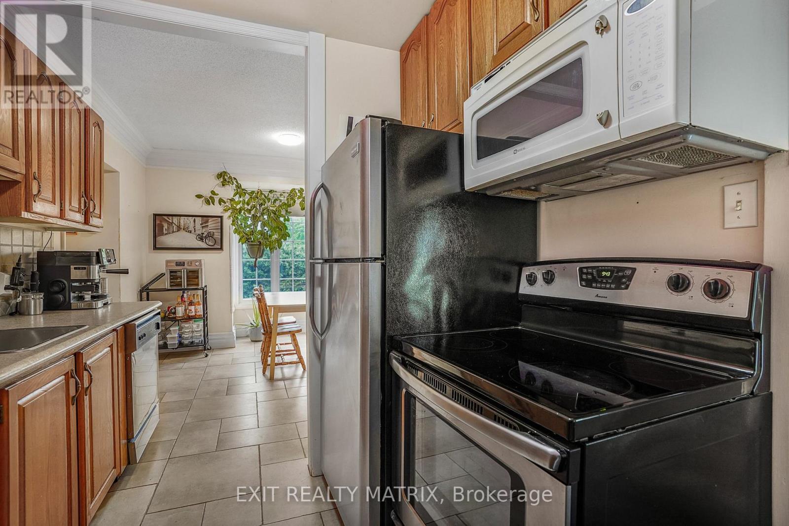 160 Nelson Street E, Hawkesbury, ON - Indoor Photo Showing Kitchen