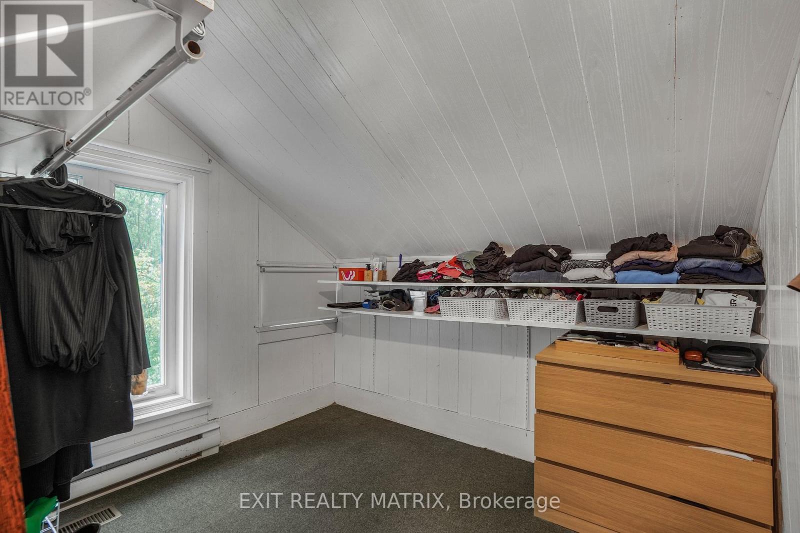 160 Nelson Street E, Hawkesbury, ON - Indoor