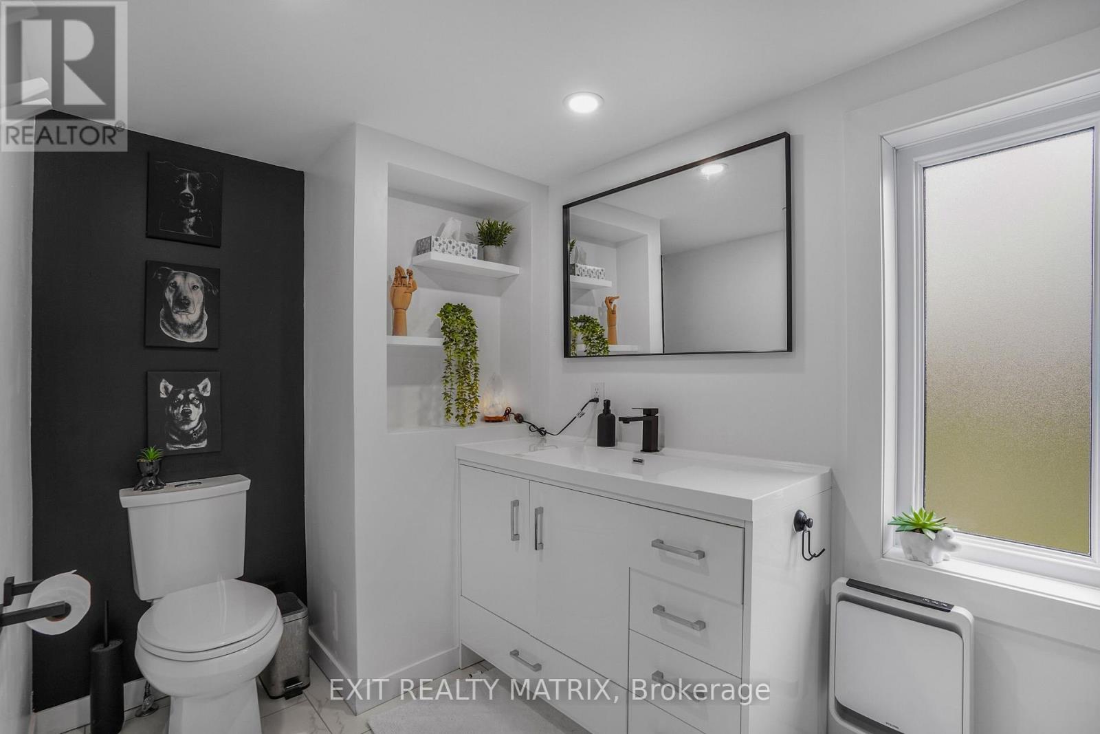 160 Nelson Street E, Hawkesbury, ON - Indoor Photo Showing Bathroom