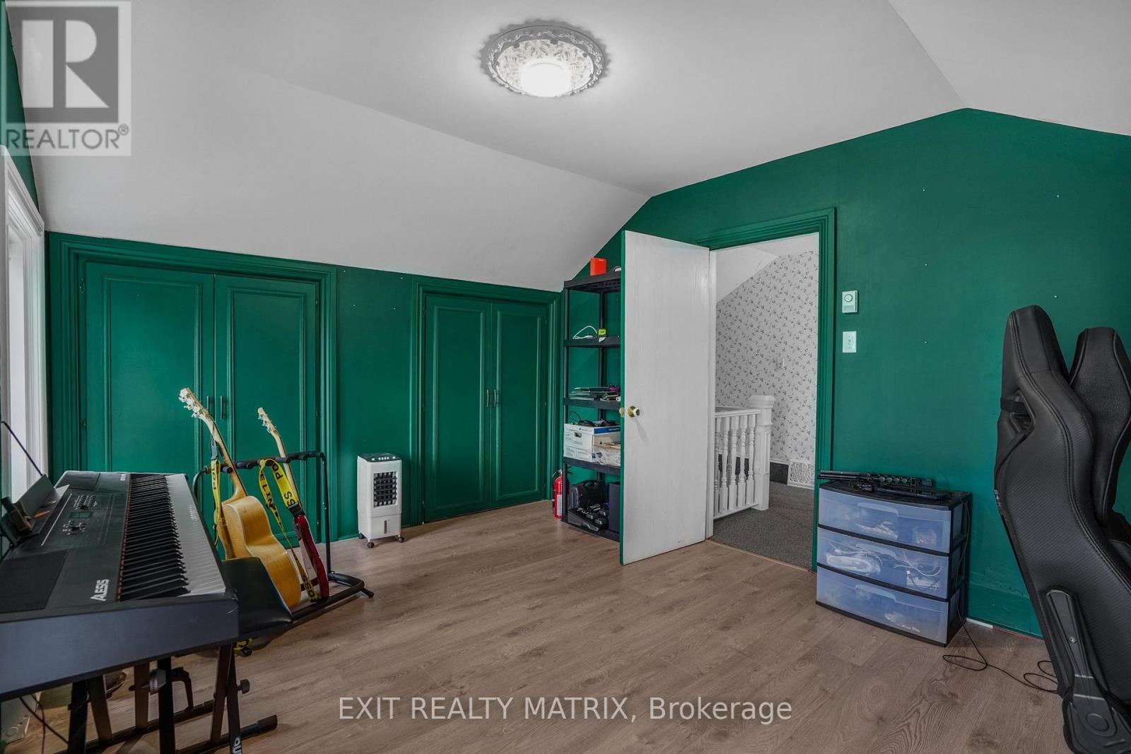 160 Nelson Street E, Hawkesbury, ON - Indoor