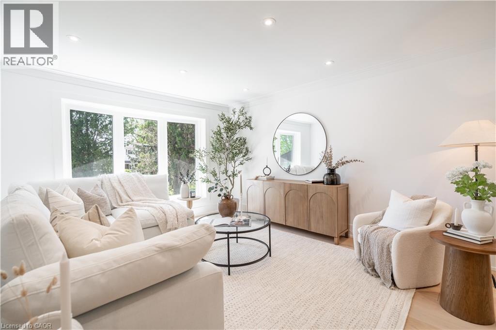 1379 Christina Court, Burlington, ON
