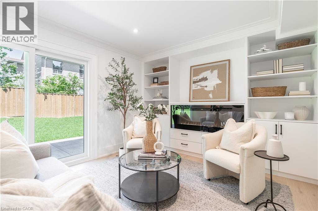 1379 Christina Court, Burlington, ON