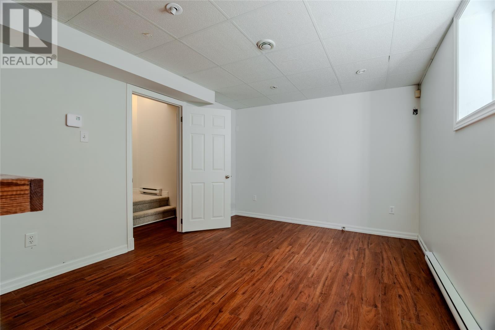 4 Parkview Crescent, St. John'S, NL - Indoor Photo Showing Other Room