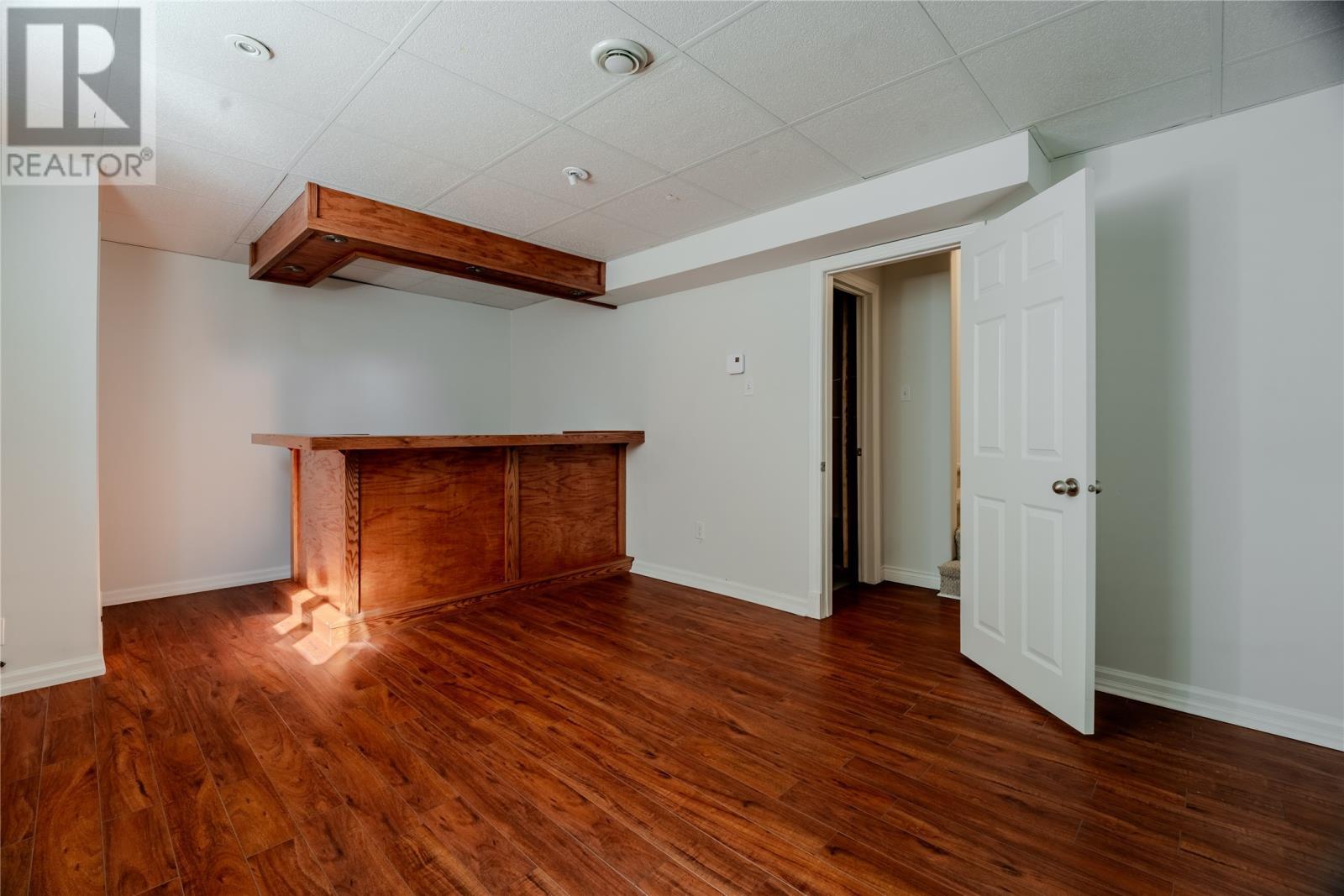 4 Parkview Crescent, St. John'S, NL - Indoor Photo Showing Other Room
