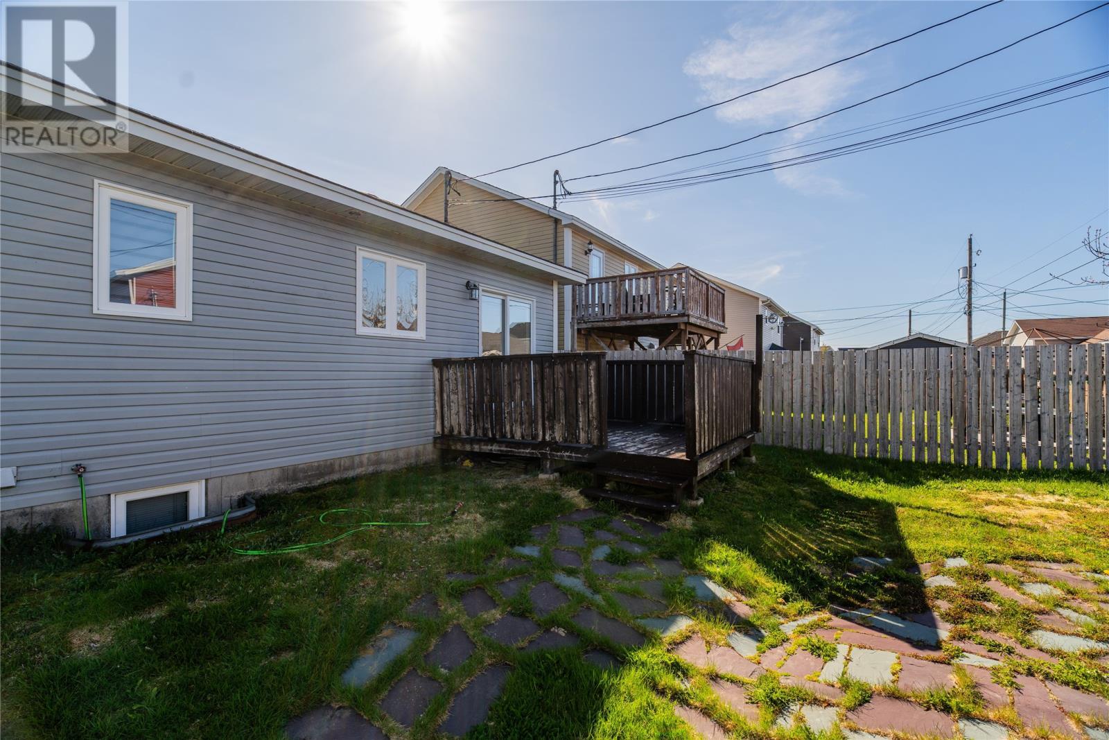 4 Parkview Crescent, St. John'S, NL - Outdoor