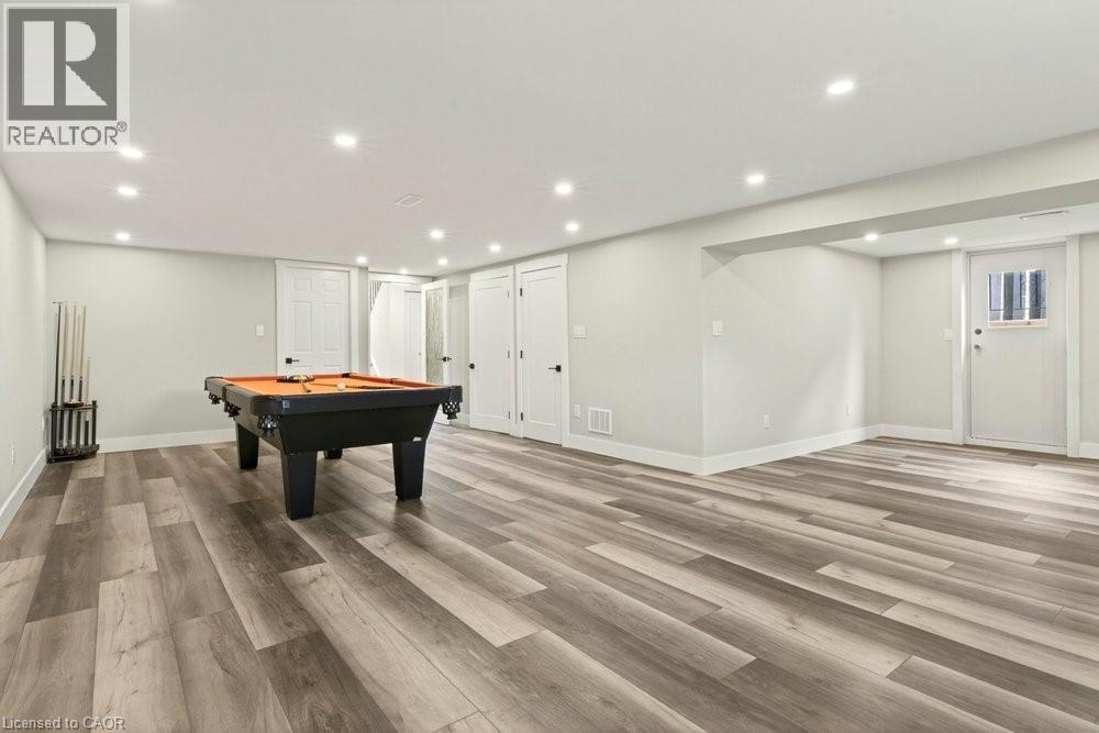 116 Highridge Avenue, Hamilton, ON - Indoor Photo Showing Other Room