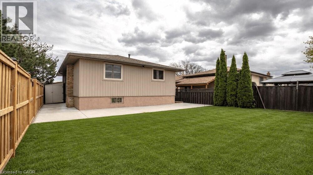 116 Highridge Avenue, Hamilton, ON - Outdoor