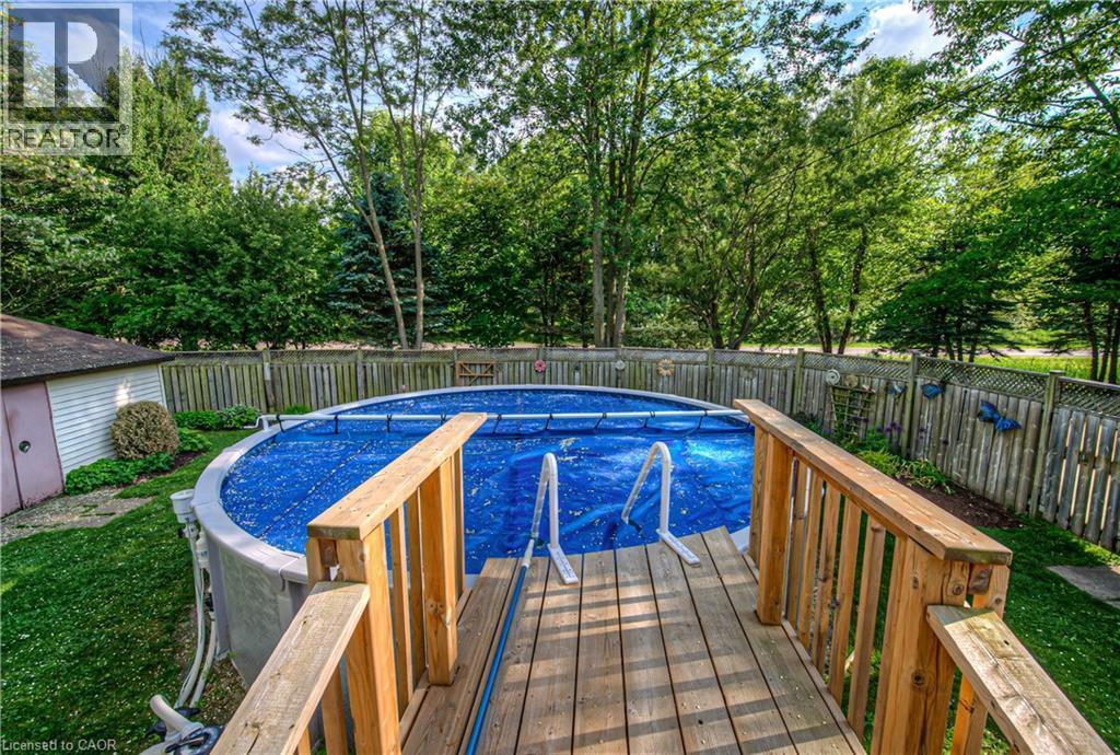 35 Robinson Road, Cambridge, ON - Outdoor With Above Ground Pool With Backyard