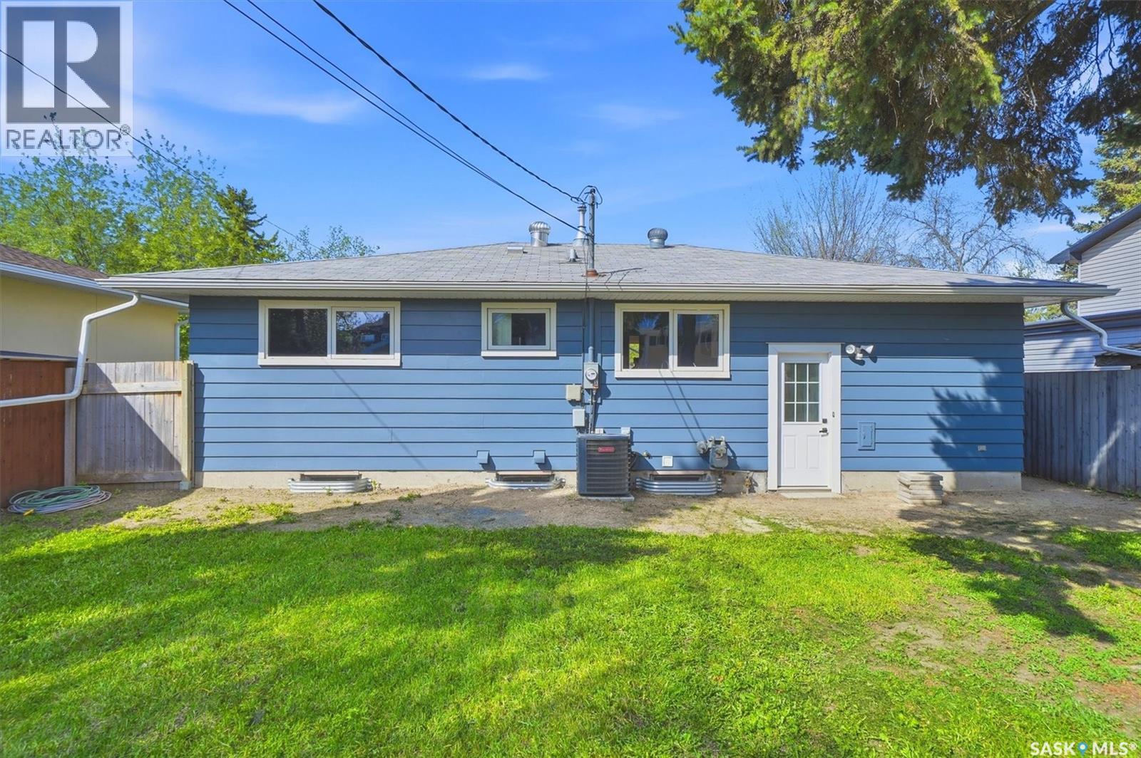 3 Rutter Crescent, Saskatoon, SK - Outdoor