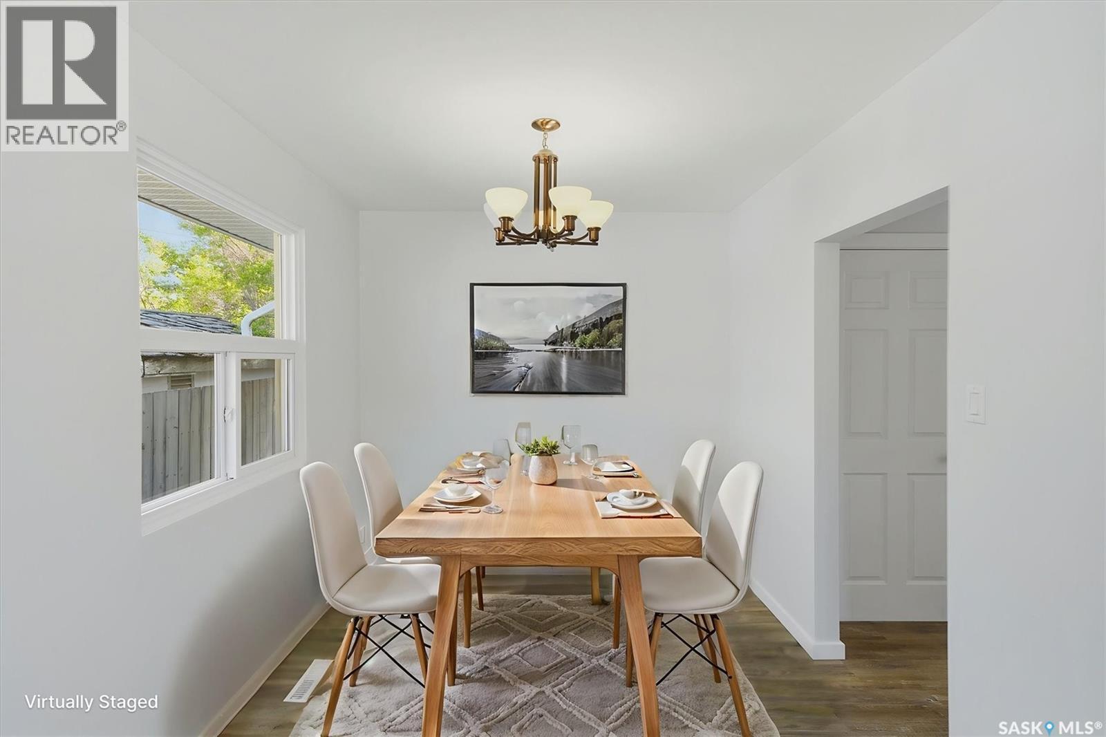 3 Rutter Crescent, Saskatoon, SK - Indoor Photo Showing Dining Room