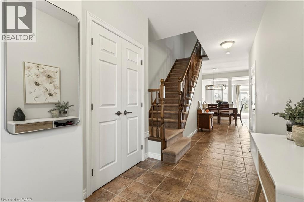 62 Fall Fair Way, Binbrook, ON - Indoor Photo Showing Other Room