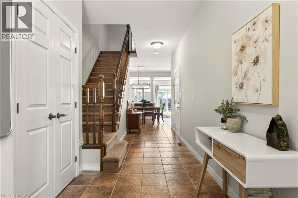 62 Fall Fair Way, Binbrook, ON - Indoor Photo Showing Other Room