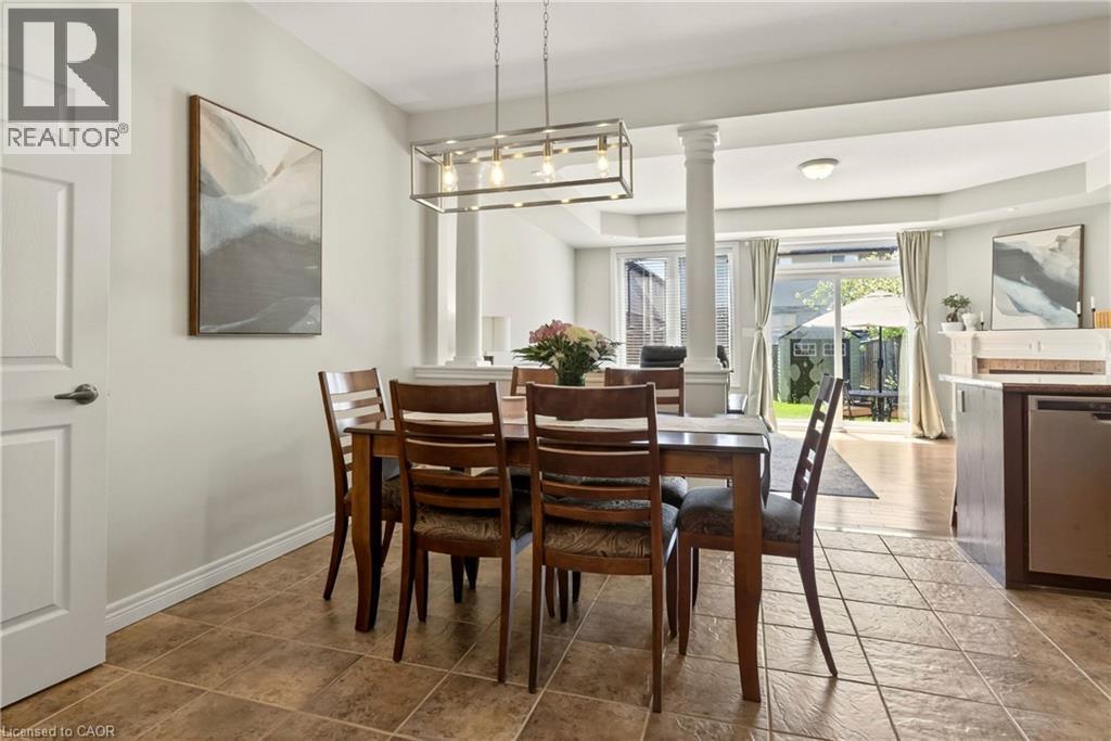 62 Fall Fair Way, Binbrook, ON - Indoor Photo Showing Dining Room