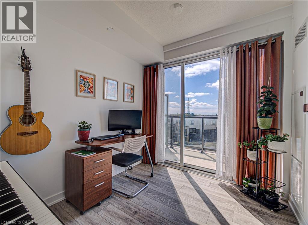 3210 Dakota Common Unit# 407A, Burlington, ON - Indoor