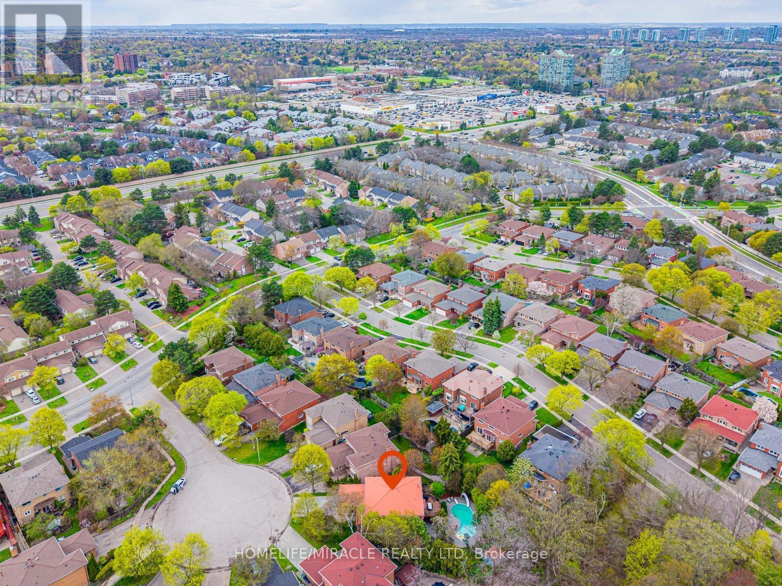 2023 Jacamar Court, Mississauga, ON - Outdoor With View