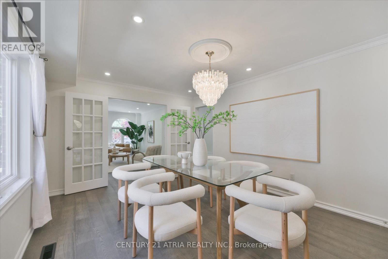 10 Morrison Crescent, Markham, ON - Indoor Photo Showing Dining Room