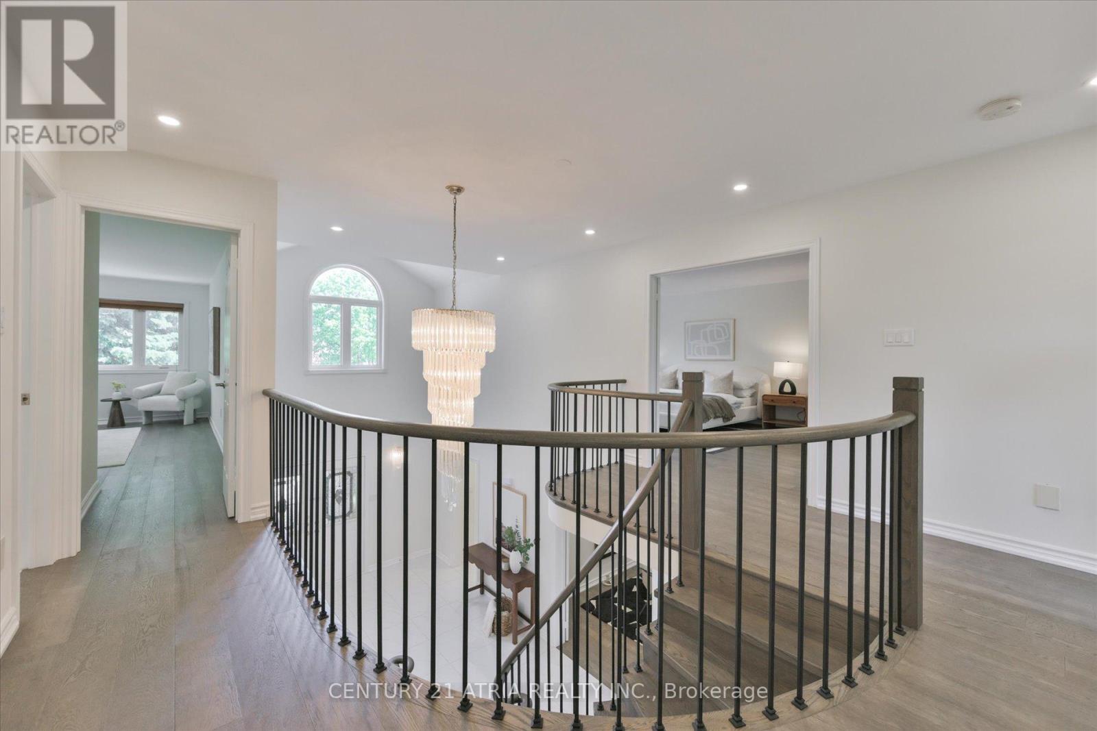 10 Morrison Crescent, Markham, ON - Indoor Photo Showing Other Room