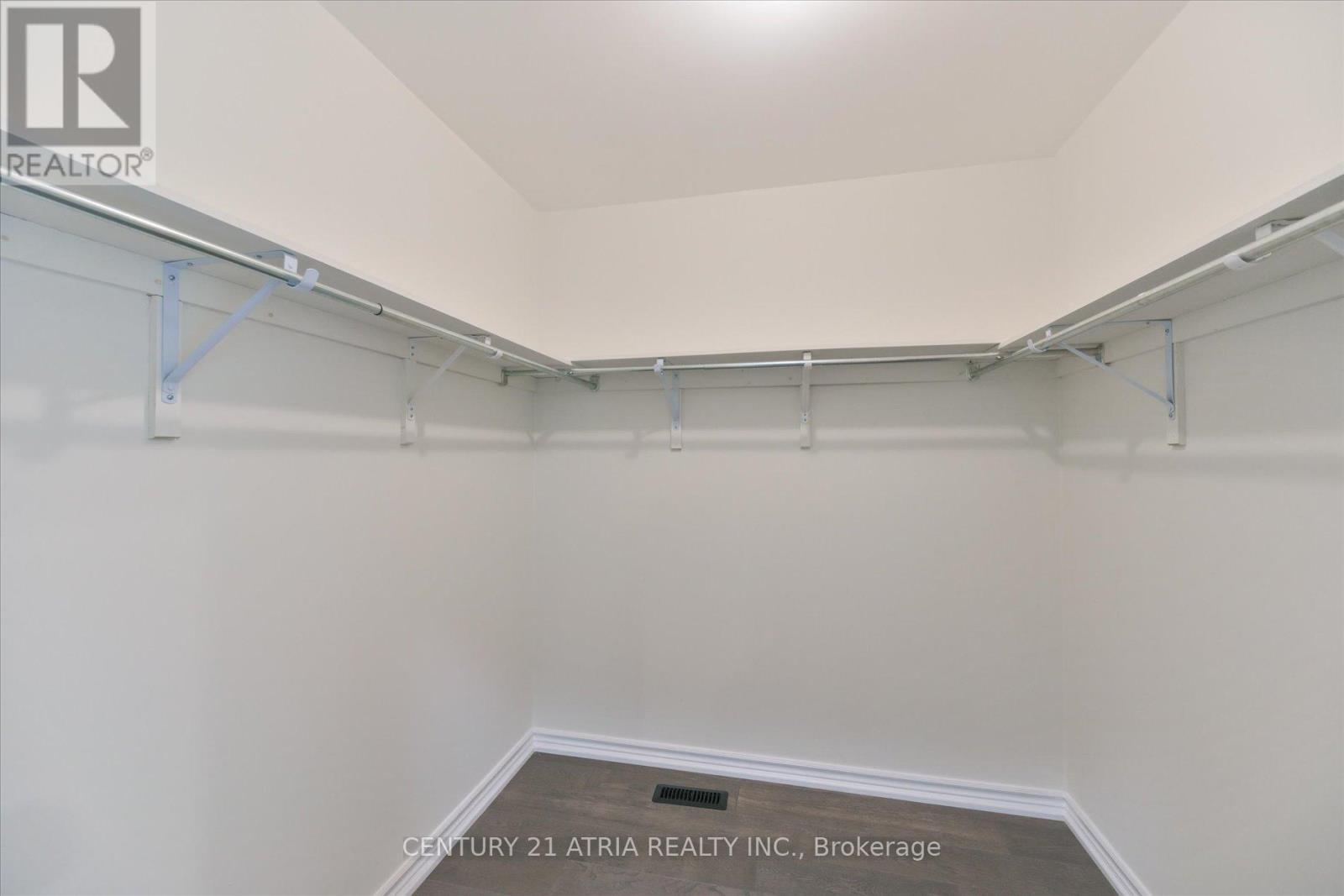 10 Morrison Crescent, Markham, ON - Indoor With Storage