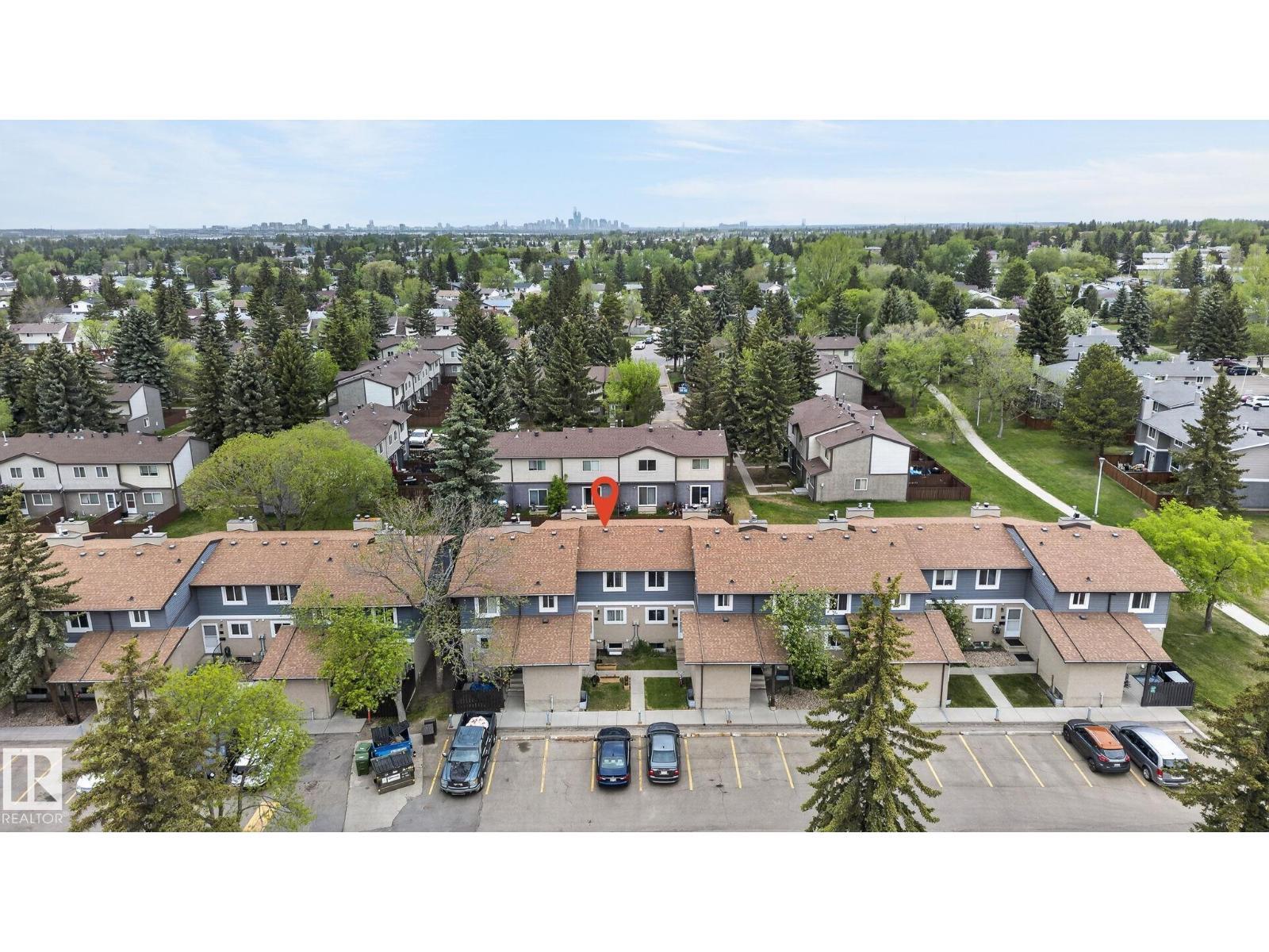 #53 7604 29 Av Nw, Edmonton, AB - Outdoor With View