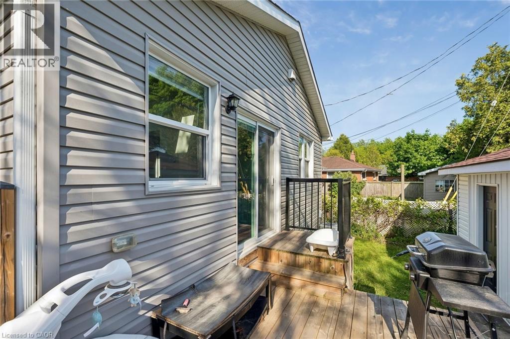 Unit B - Deck off Living Room - 158 Laurentian Drive N, London, ON - Outdoor With Deck Patio Veranda With Exterior