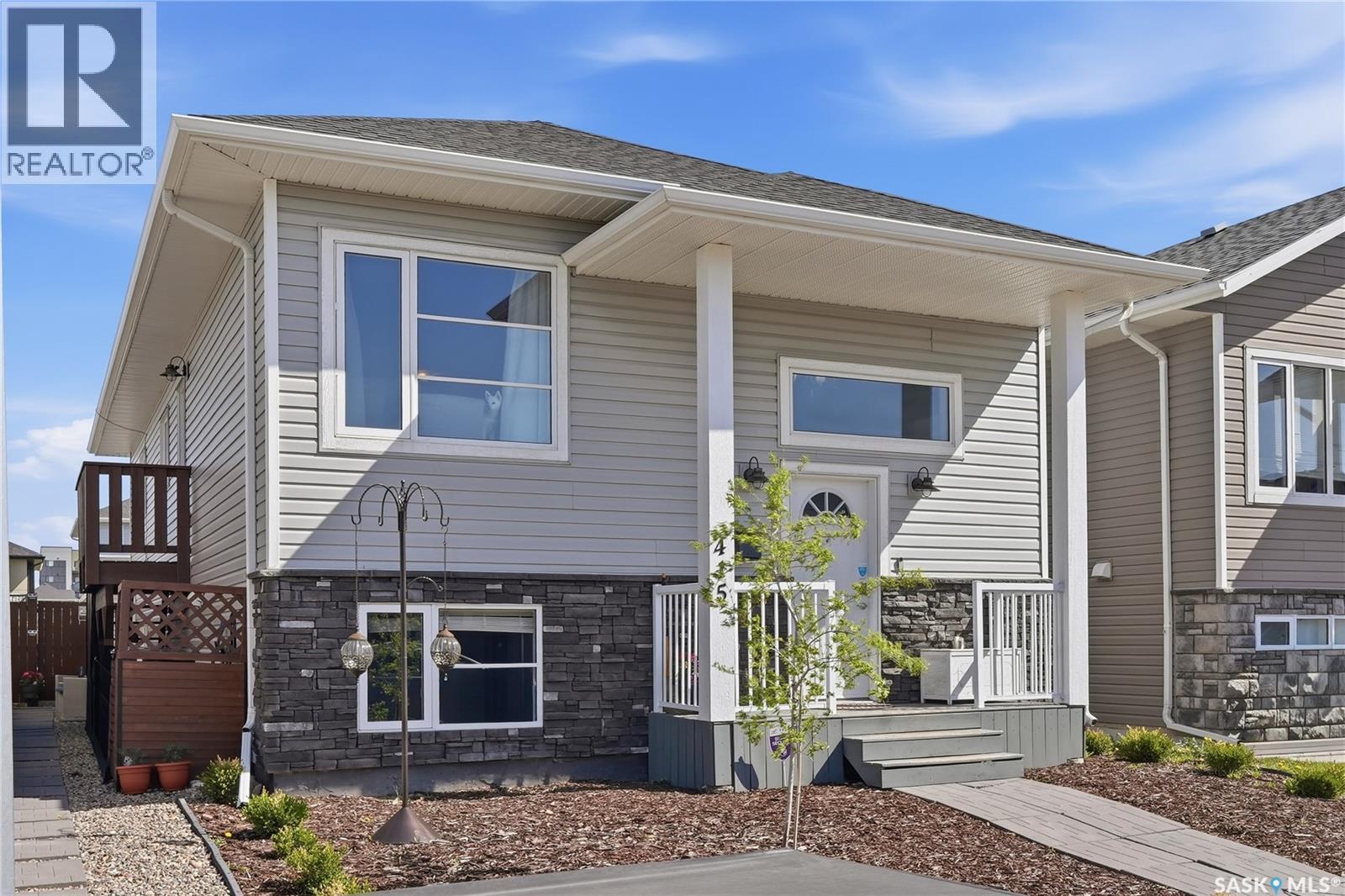 415 Boykowich Street, Saskatoon, SK - Outdoor