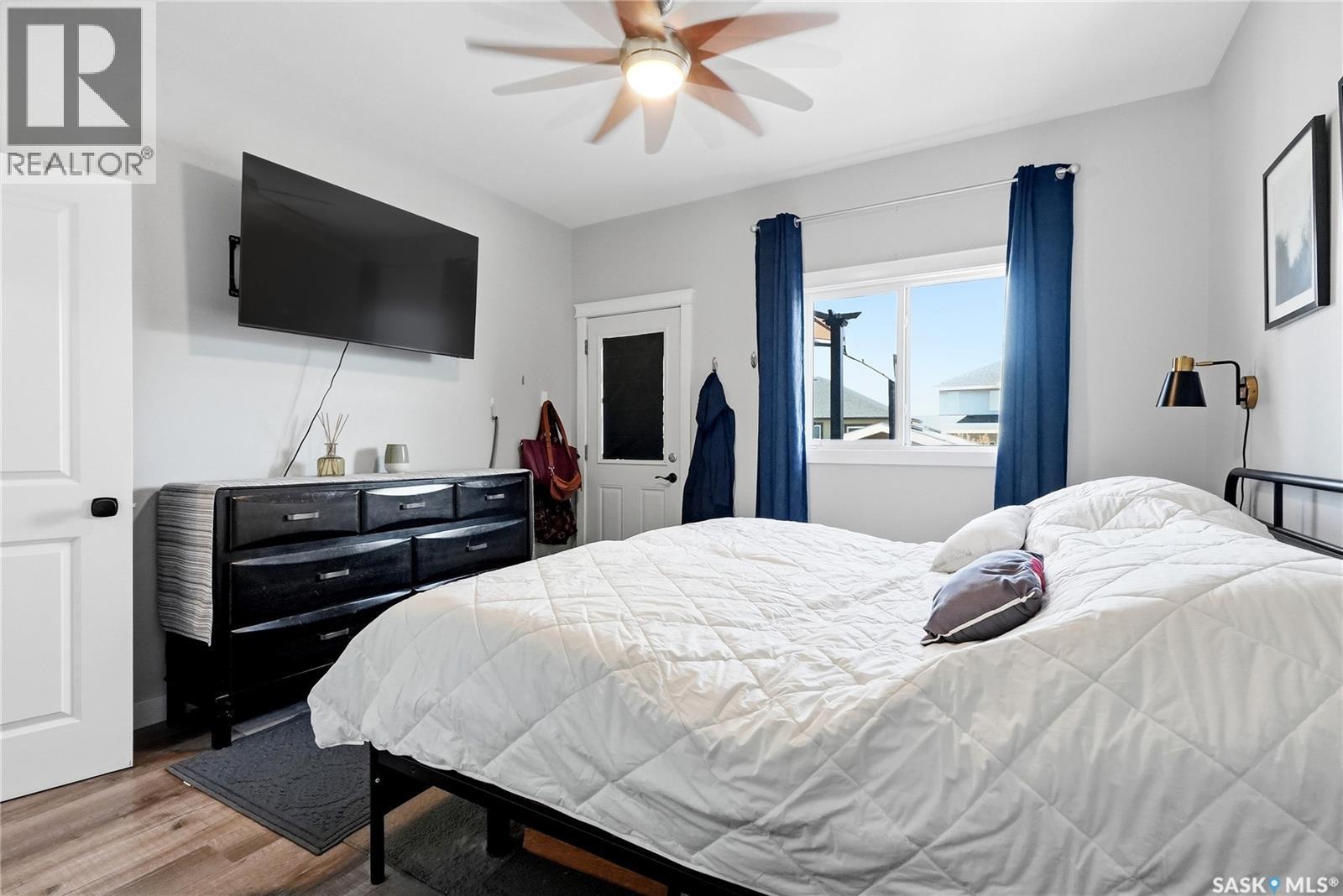 415 Boykowich Street, Saskatoon, SK - Indoor Photo Showing Bedroom